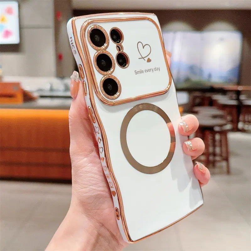 Wavy Edge Plating Smartphone Casing, Magnetic CD Pattern Shockproof Love Heart Cellphone Cover, Handheld Phone Accessories for Samsung S24 FE, S25 Ultra